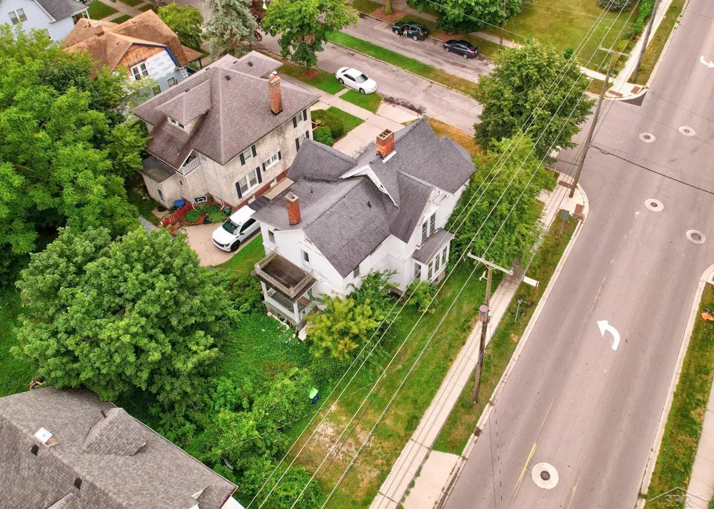 2101 5th Street Bay City City, MI 48708