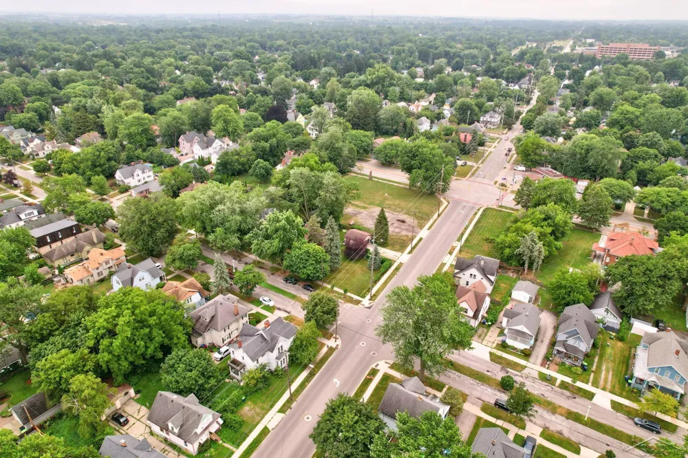 2101 5th Street Bay City City, MI 48708