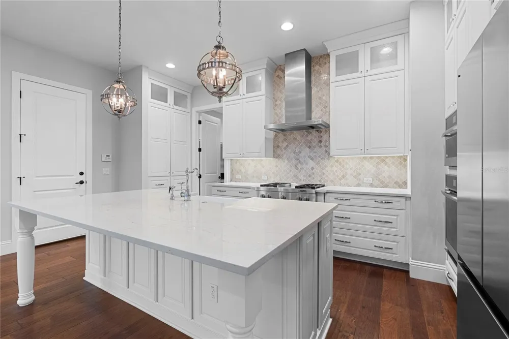 835 W CANTON AVENUE Winter Park, FL 32789