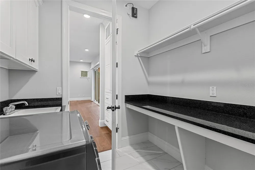 835 W CANTON AVENUE Winter Park, FL 32789