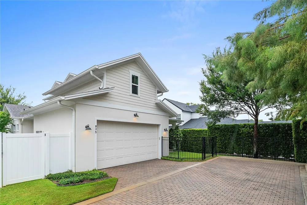 835 W CANTON AVENUE Winter Park, FL 32789