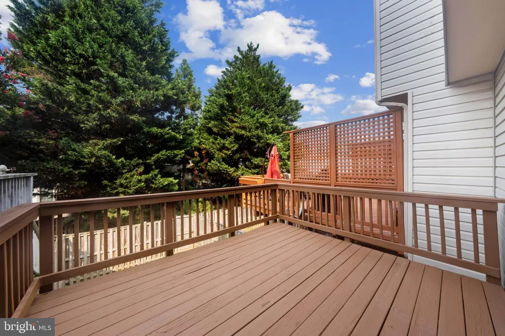 6528 SKYLEMAR TRAIL Centreville, VA 20121