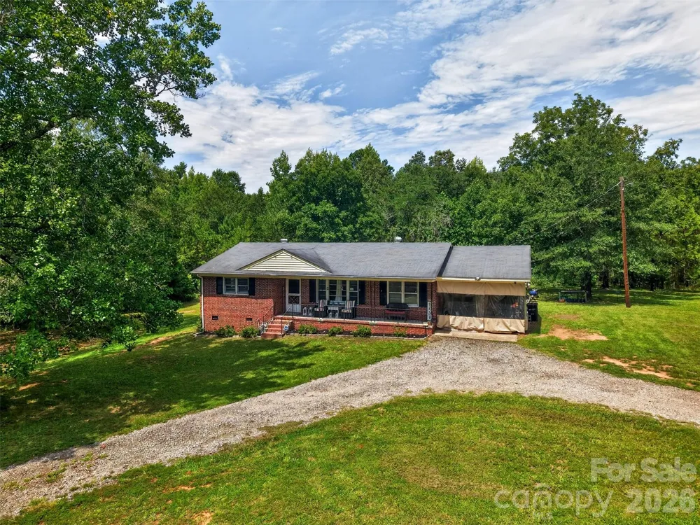 3116 Pilgrim Road Chester, SC 29706