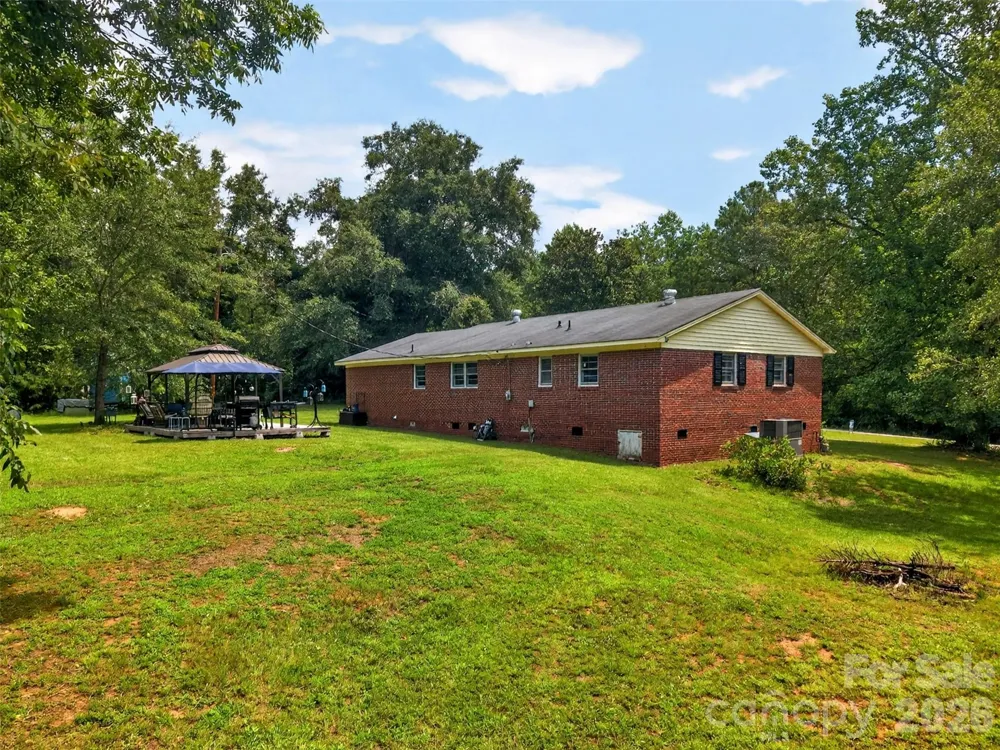 3116 Pilgrim Road Chester, SC 29706