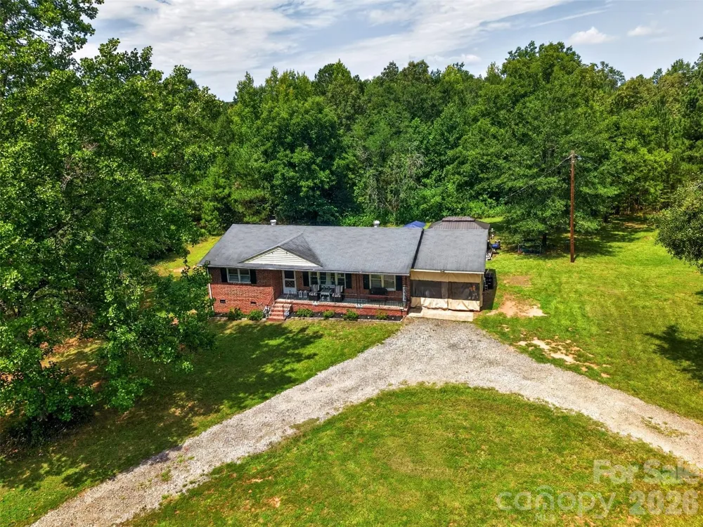 3116 Pilgrim Road Chester, SC 29706