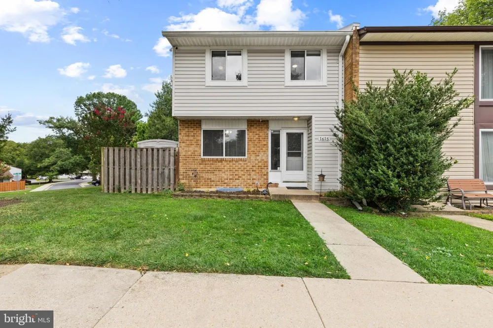 1615 NEW WINDSOR COURT Crofton, MD 21114