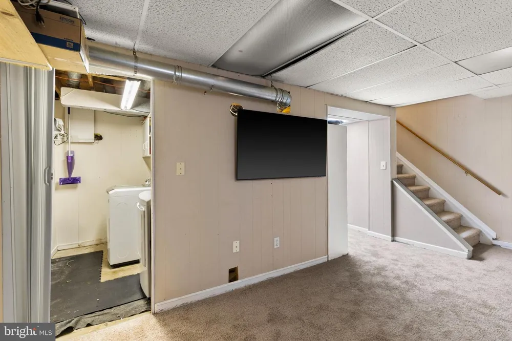 1615 NEW WINDSOR COURT Crofton, MD 21114