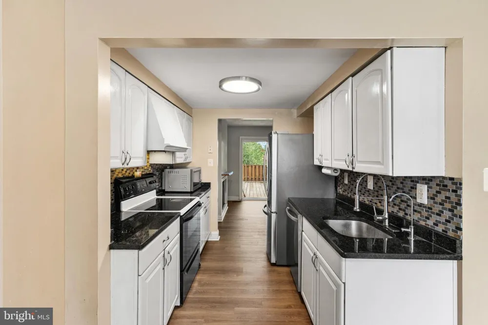 1615 NEW WINDSOR COURT Crofton, MD 21114