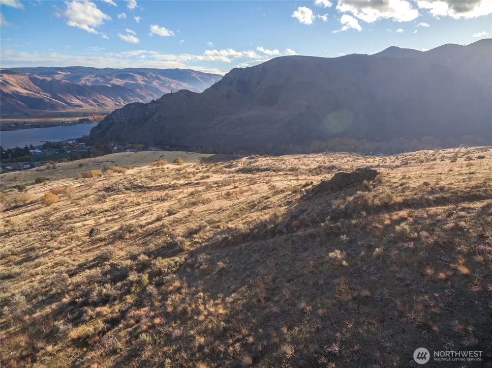 0 Auvil Avenue Entiat, WA 98822