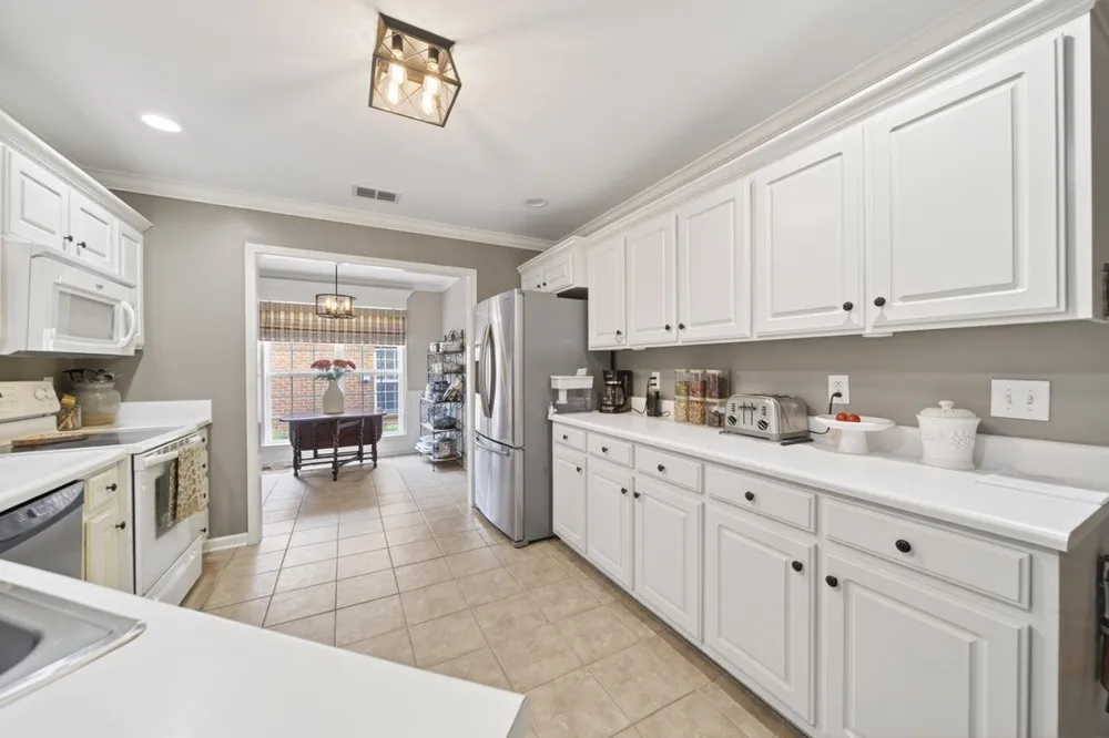 2766 Waywood Dr Murfreesboro, TN 37128