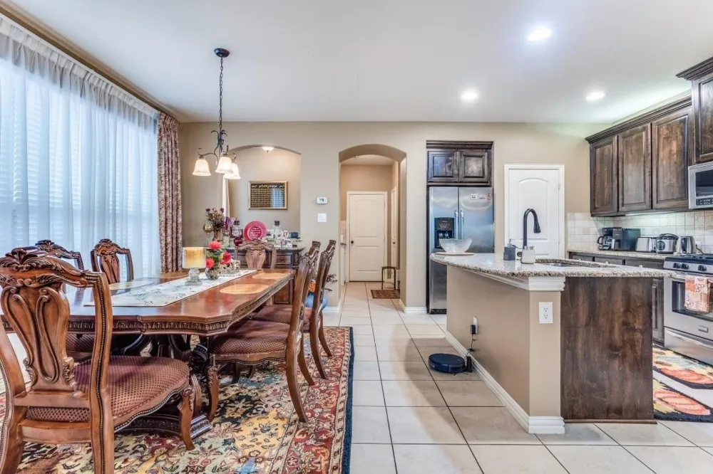 214 Alexandra Avenue Richardson, TX 75081