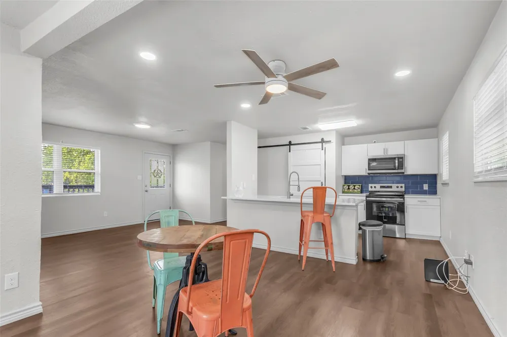 242 Autumn Wood Trail Gun Barrel City, TX 75156