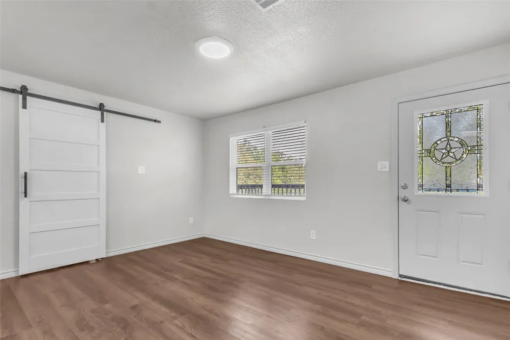 242 Autumn Wood Trail Gun Barrel City, TX 75156