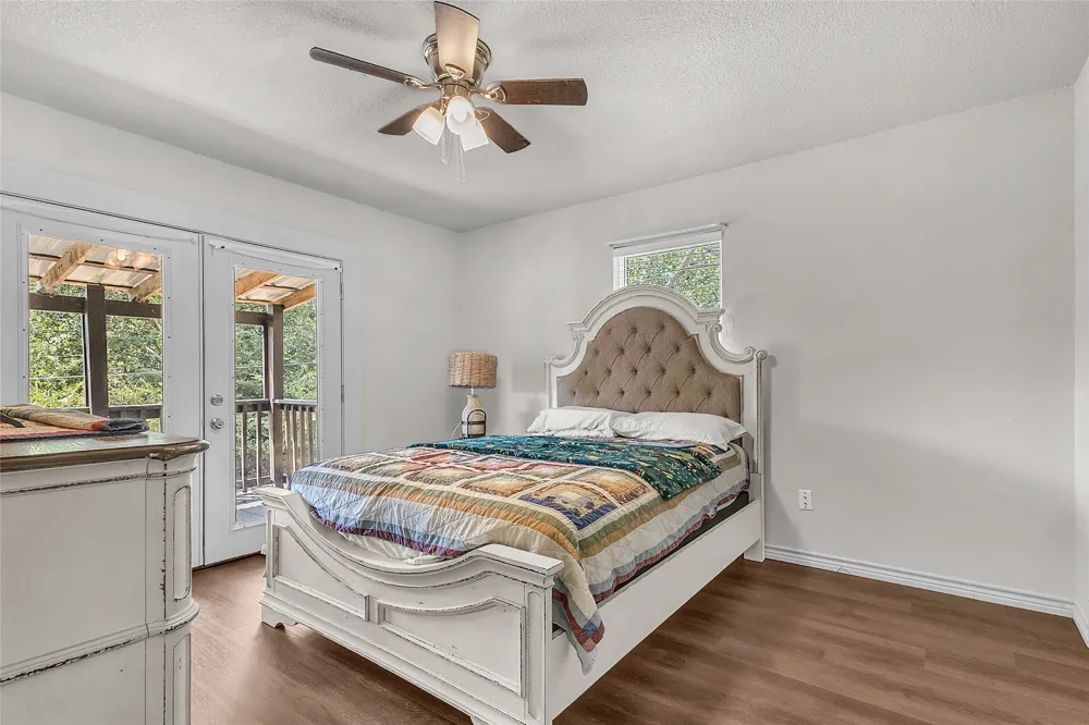 242 Autumn Wood Trail Gun Barrel City, TX 75156