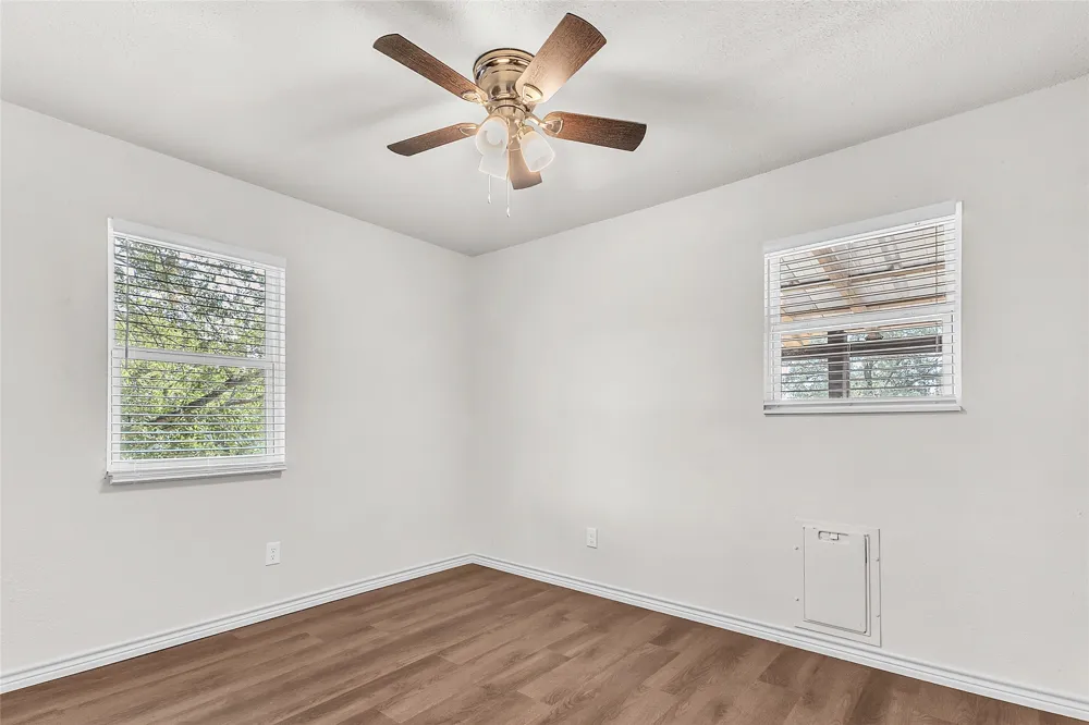242 Autumn Wood Trail Gun Barrel City, TX 75156