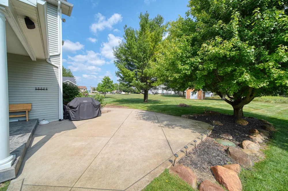 123 Grand Pointe Drive Brooklyn, MI 49230