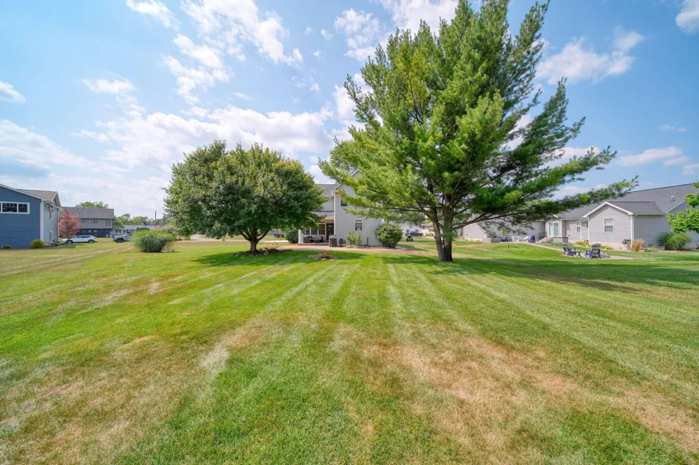 123 Grand Pointe Drive Brooklyn, MI 49230