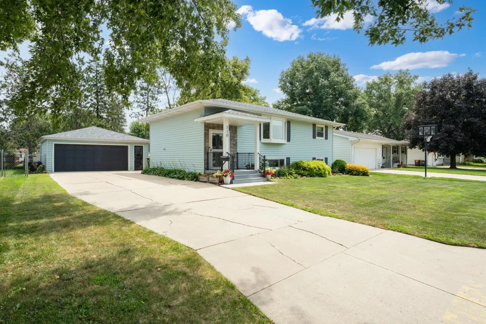 710 4th Avenue SE Stewartville, MN 55976