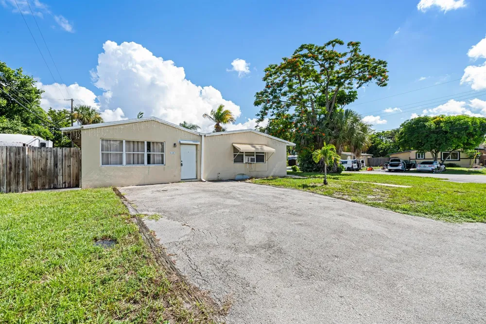 6103 SW 2ND STREET Margate, FL 33068