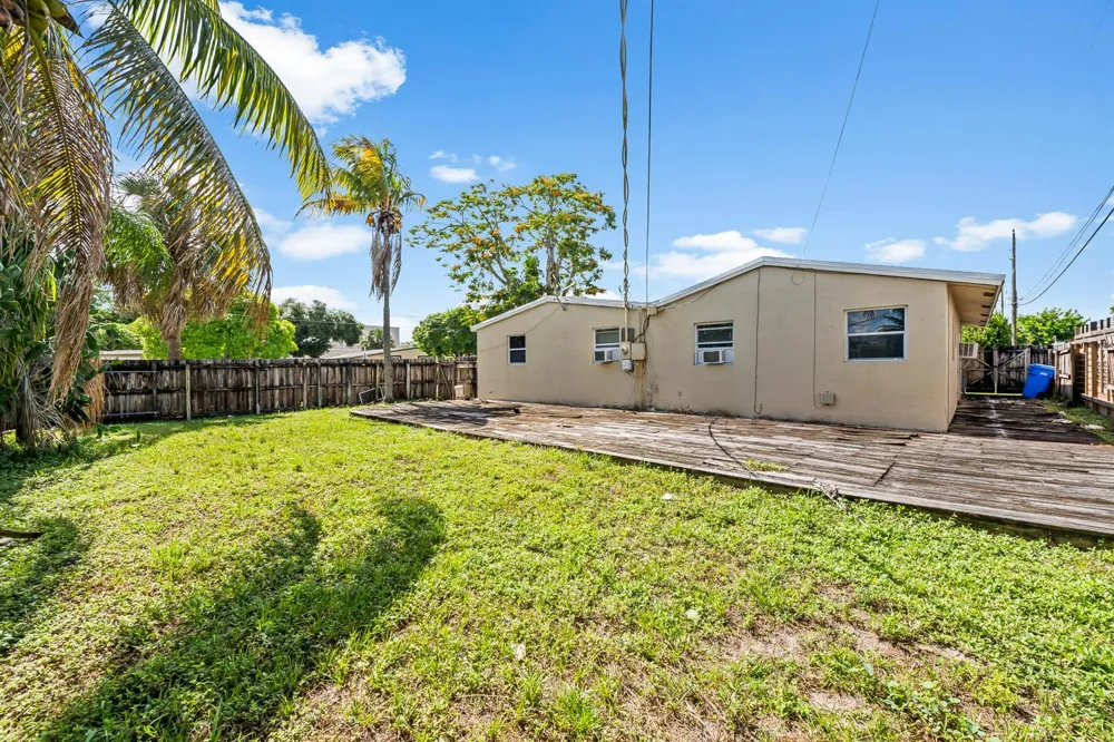 6103 SW 2ND STREET Margate, FL 33068