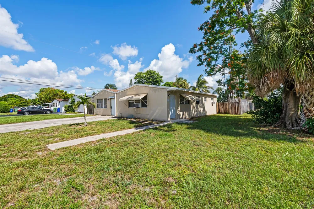 6103 SW 2ND STREET Margate, FL 33068