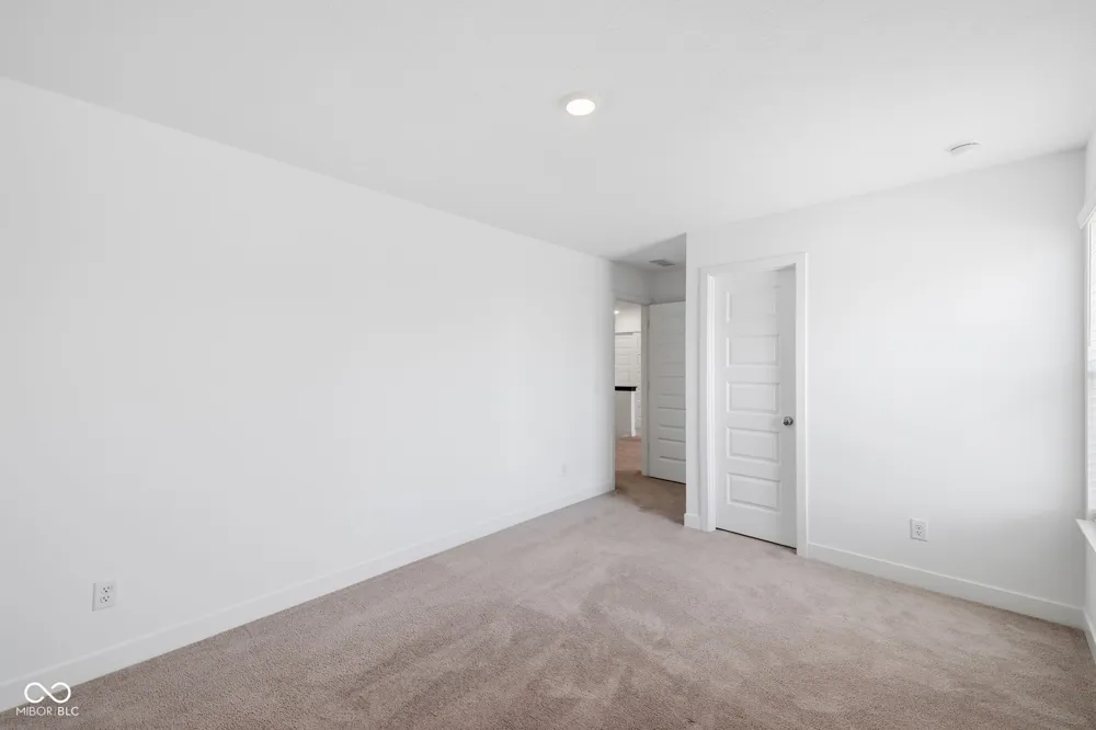 1258 Inverness Drive Avon, IN 46123