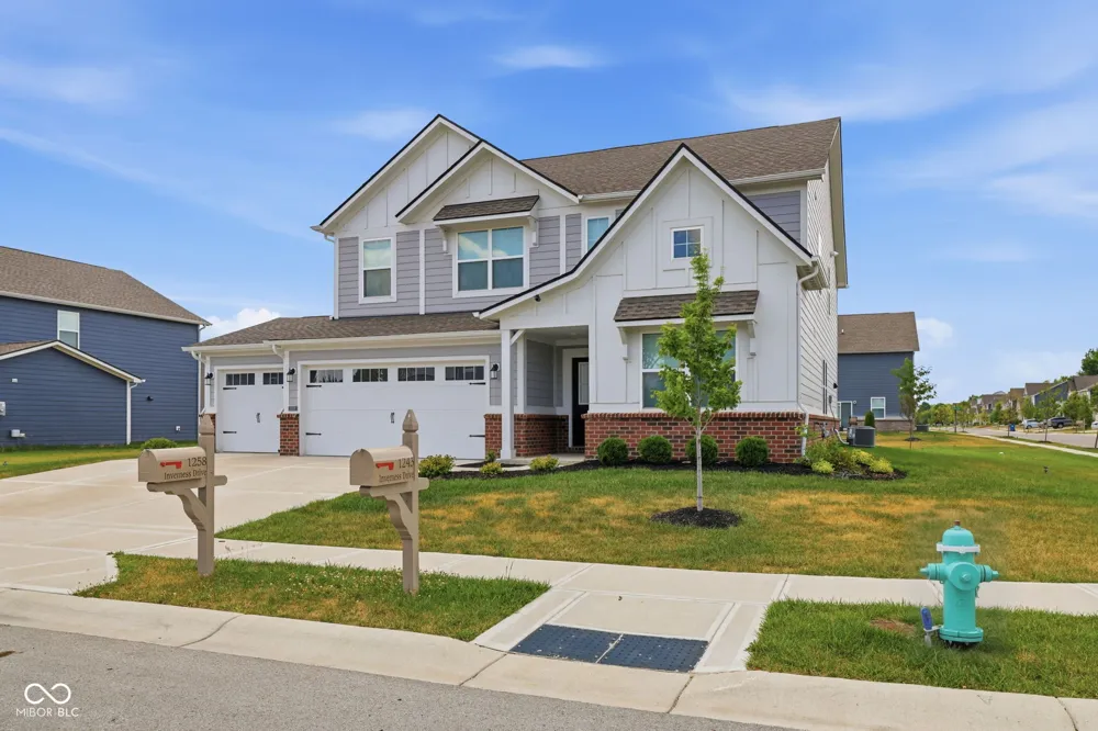 1258 Inverness Drive Avon, IN 46123