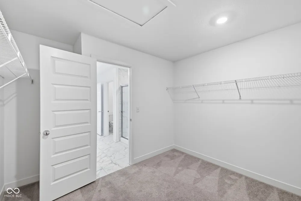 1258 Inverness Drive Avon, IN 46123