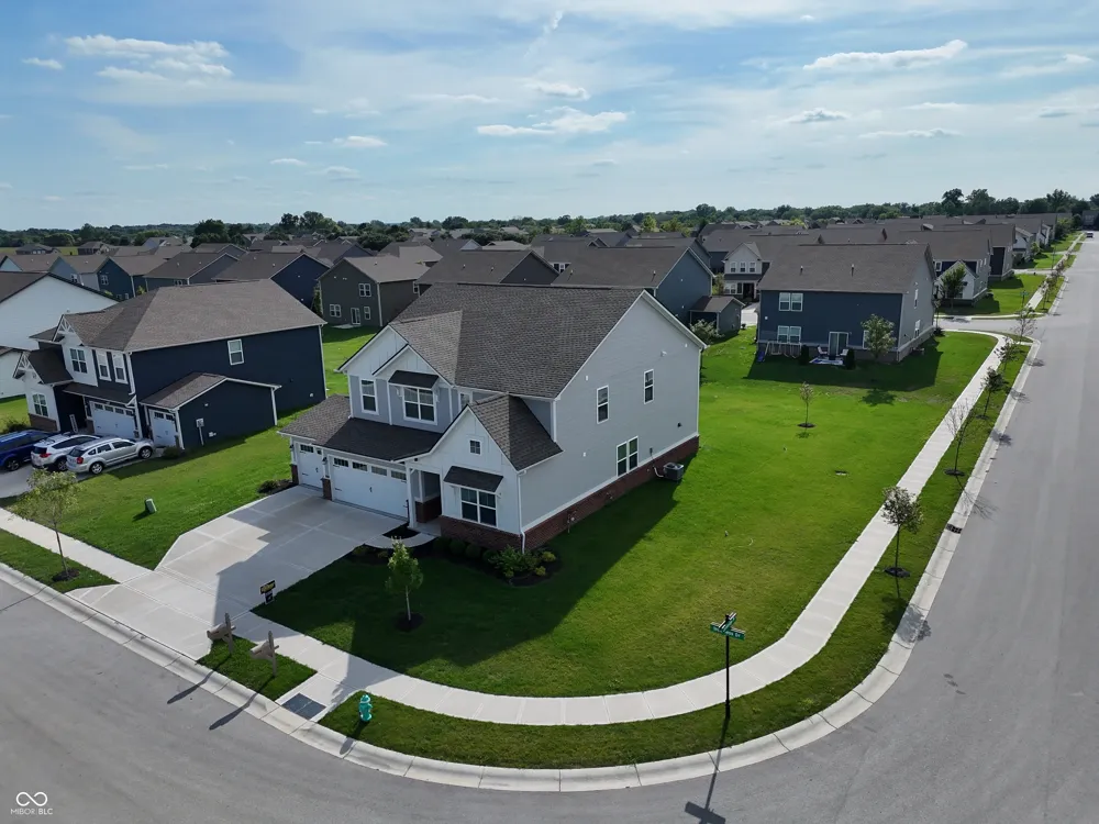1258 Inverness Drive Avon, IN 46123