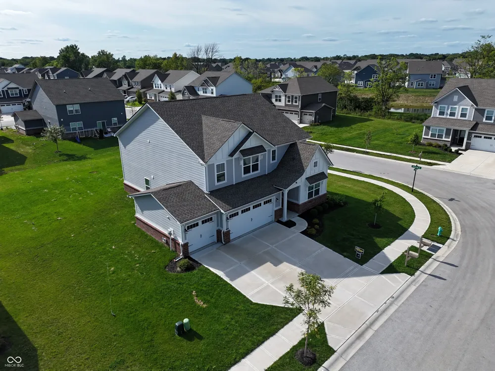 1258 Inverness Drive Avon, IN 46123