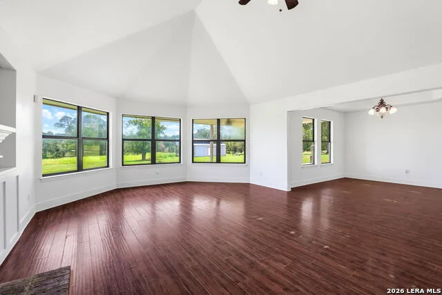 201 Hickory Run La Vernia, TX 78121