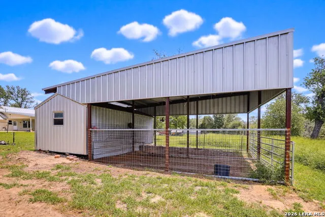 201 Hickory Run La Vernia, TX 78121