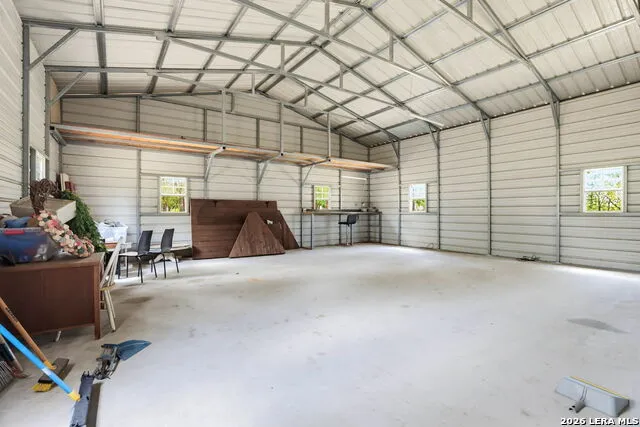201 Hickory Run La Vernia, TX 78121