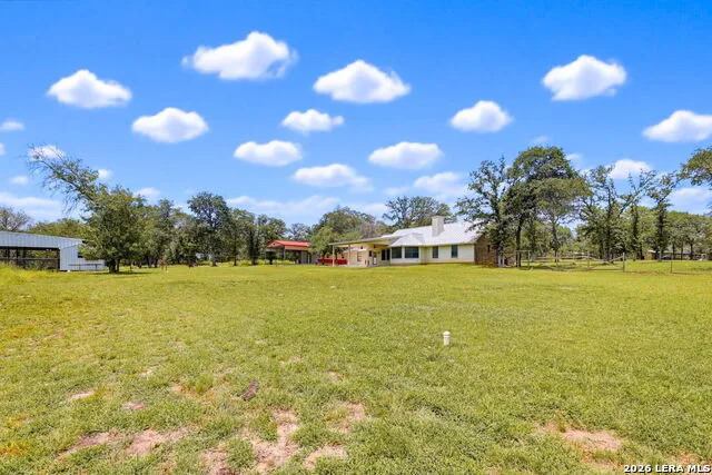 201 Hickory Run La Vernia, TX 78121