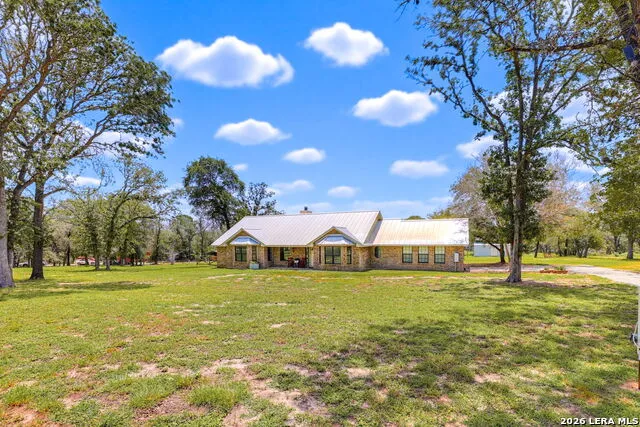 201 Hickory Run La Vernia, TX 78121