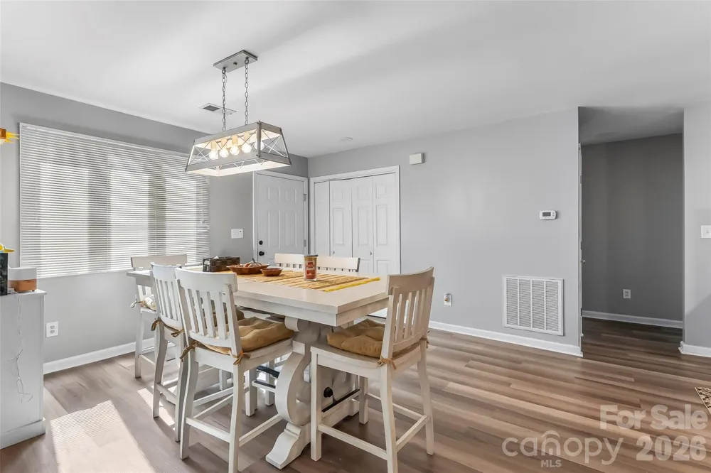 141 Derbyshire Drive Hendersonville, NC 28792