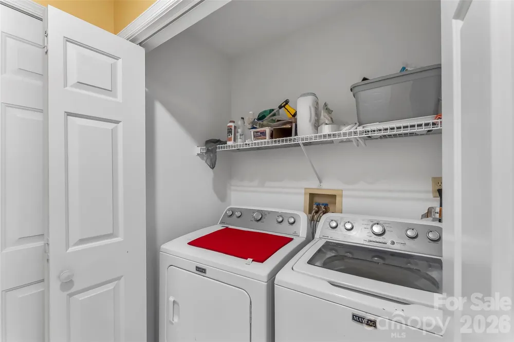 141 Derbyshire Drive Hendersonville, NC 28792