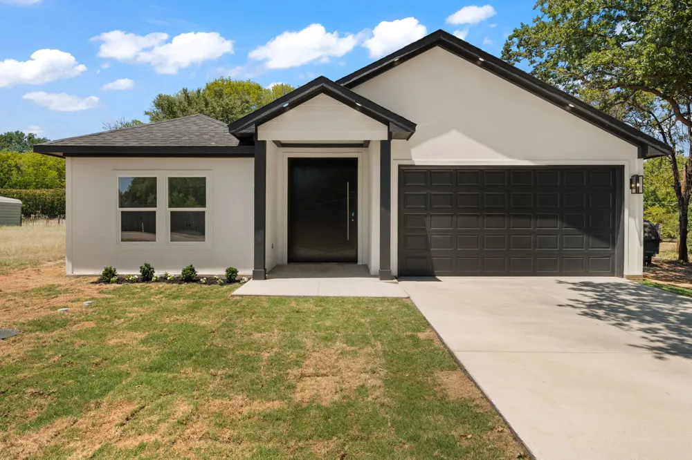 104 Clear Fork Street Gun Barrel City, TX 75156