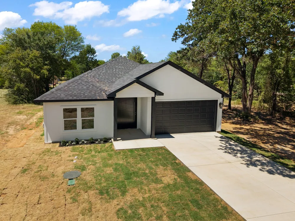 104 Clear Fork Street Gun Barrel City, TX 75156