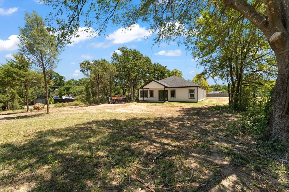 104 Clear Fork Street Gun Barrel City, TX 75156
