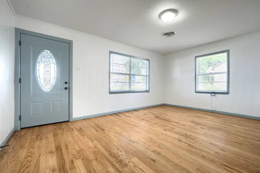 1802 Refinery Road Gainesville, TX 76240