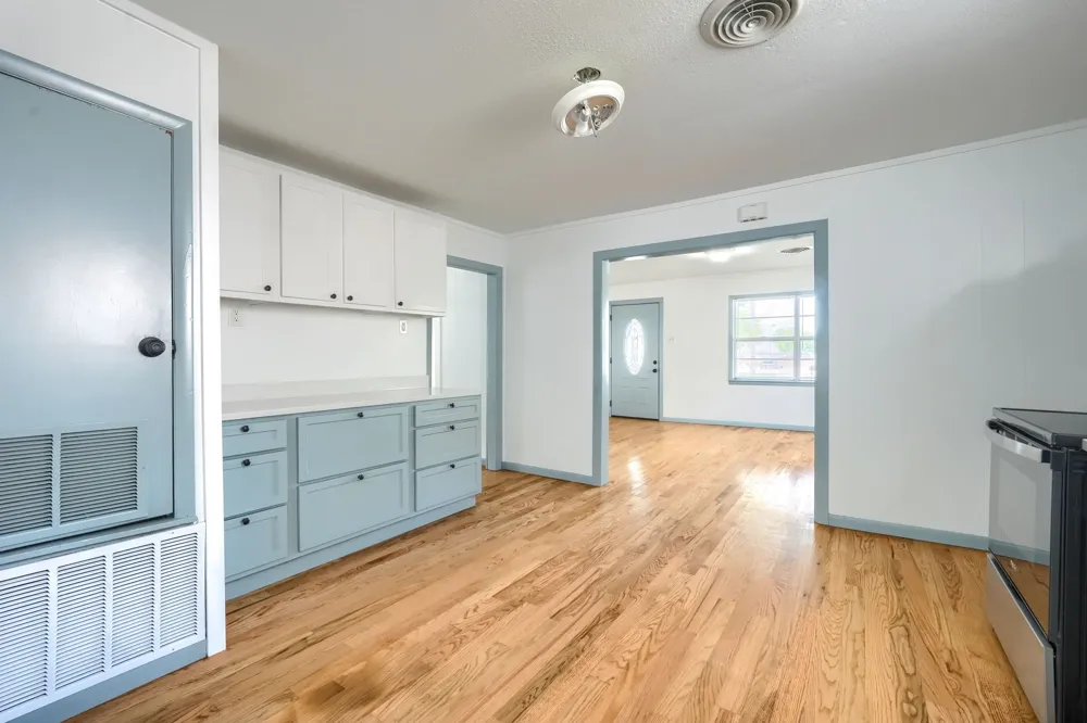 1802 Refinery Road Gainesville, TX 76240