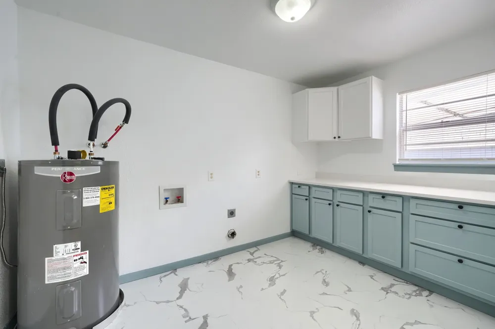 1802 Refinery Road Gainesville, TX 76240