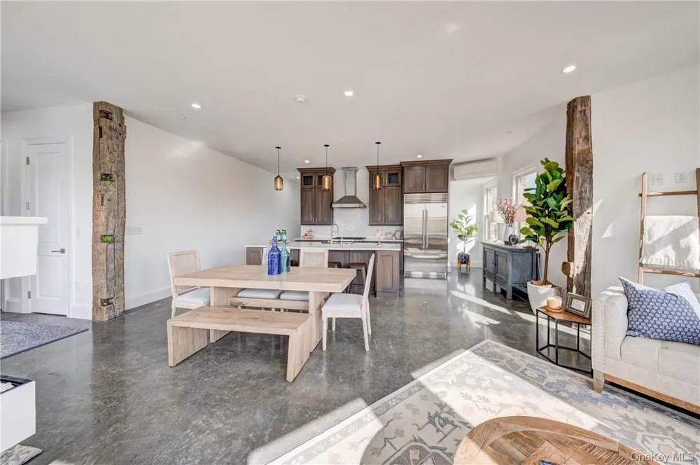 226 Main Street #301 Beacon, NY 12508