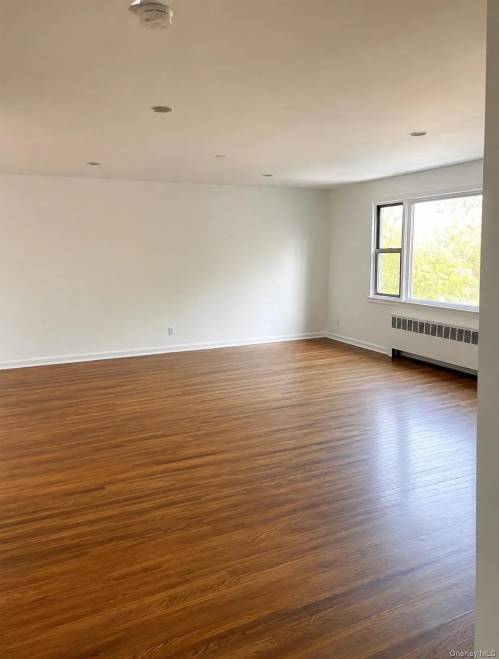 205 W Post Road #E2H White Plains, NY 10606