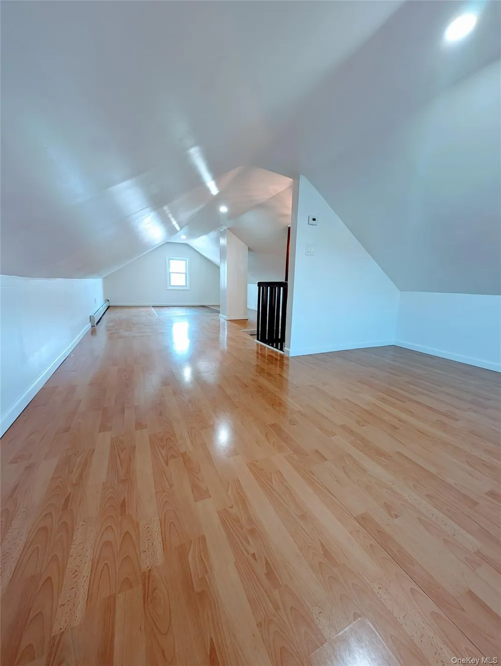 143-40 poplar Avenue Flushing, NY 11355