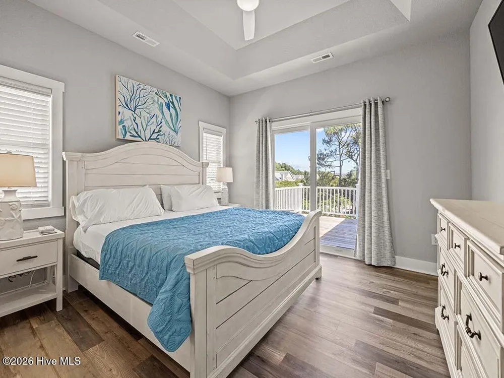 1036 Hampton Street Corolla, NC 27927