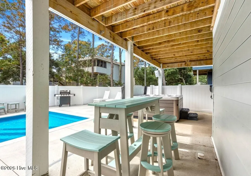 1036 Hampton Street Corolla, NC 27927