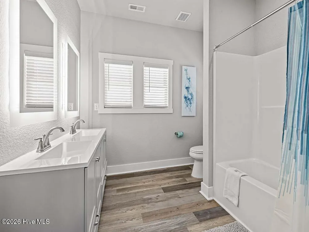 1036 Hampton Street Corolla, NC 27927