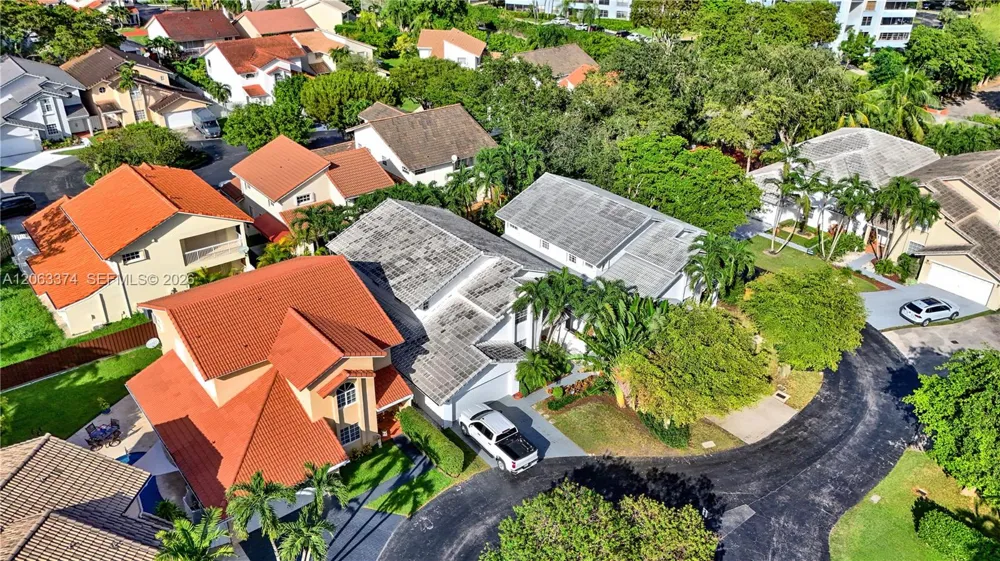 10825 SW 91st Ln Miami, FL 33176